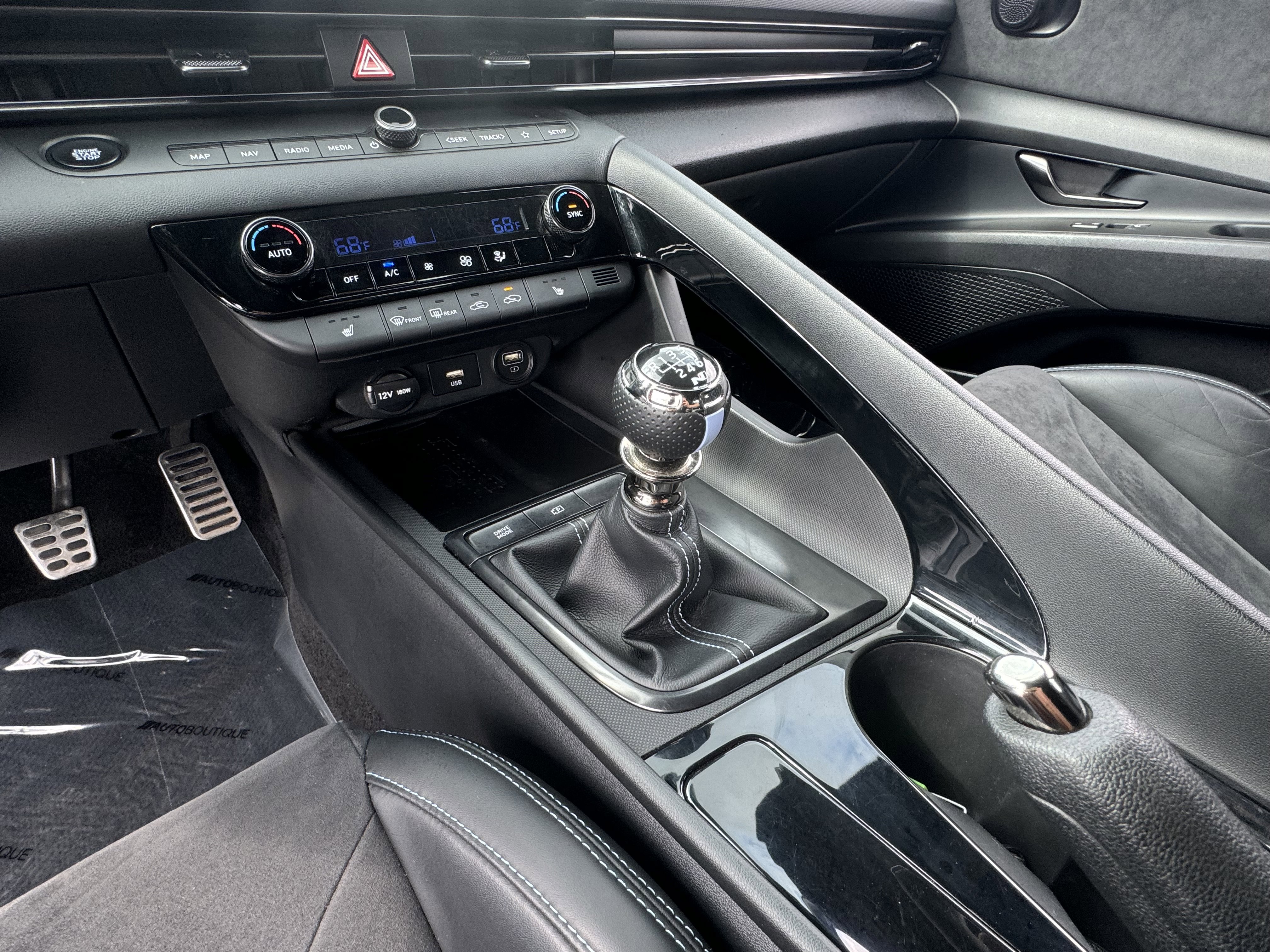 Used 2022 Hyundai Elantra N FWD image 23