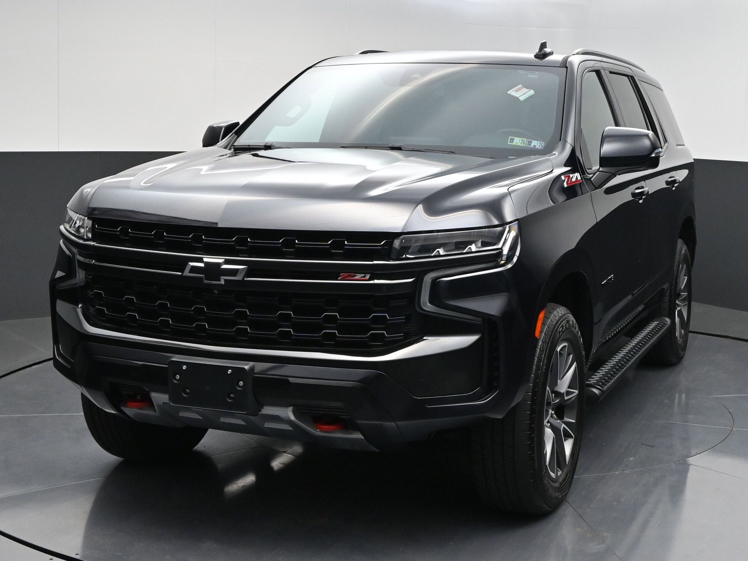 Certified 2021 Chevrolet Tahoe Z71 w/ Z71 Signature Package AWD/4WD image 3
