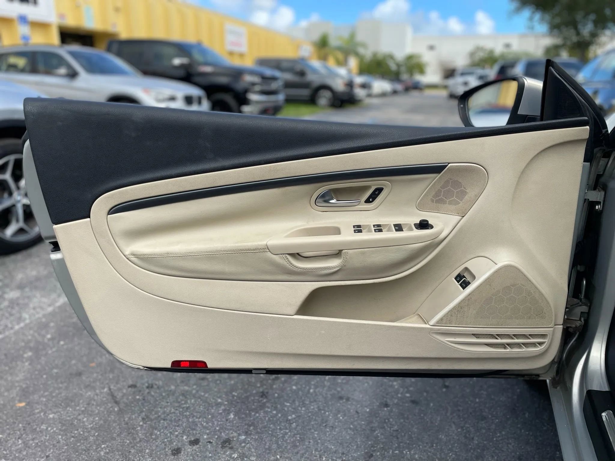 Used 2009 Volkswagen Eos Komfort image 31