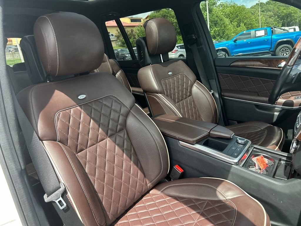 Used 2014 Mercedes-Benz GL 550 4MATIC image 49