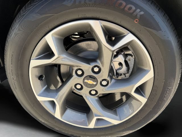 New 2026 Chevrolet Trax LT w/ LT Convenience Package FWD image 37