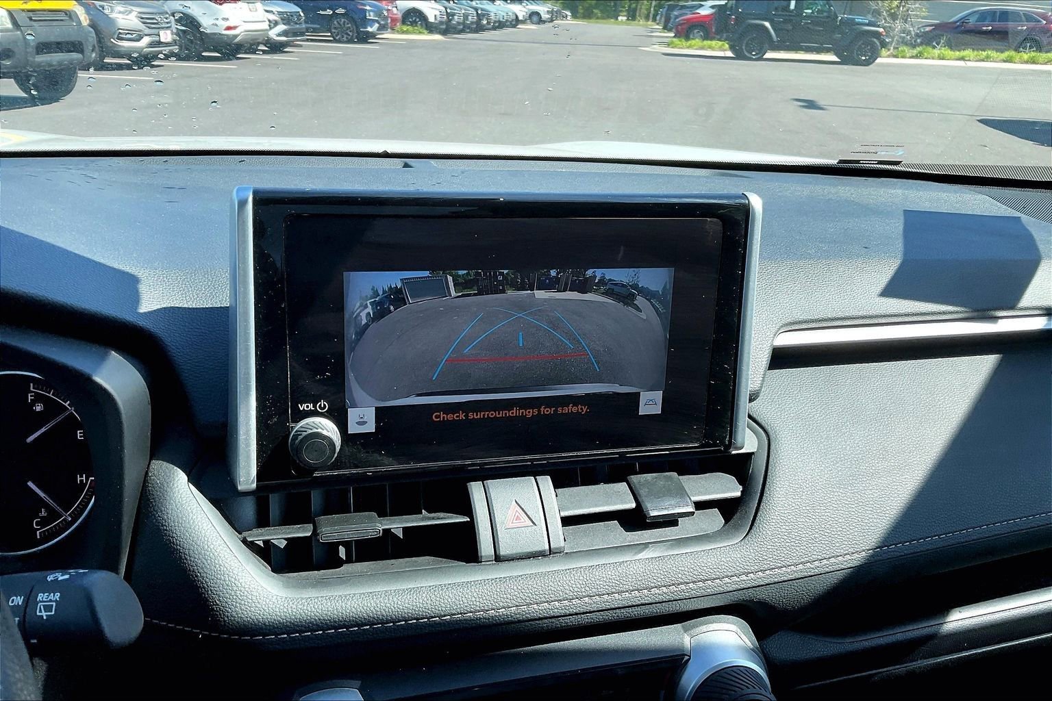 Used 2024 Toyota RAV4 LE image 14