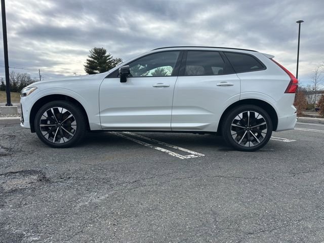 New 2026 Volvo XC60 B5 Plus w/ Protection Package Premier image 5
