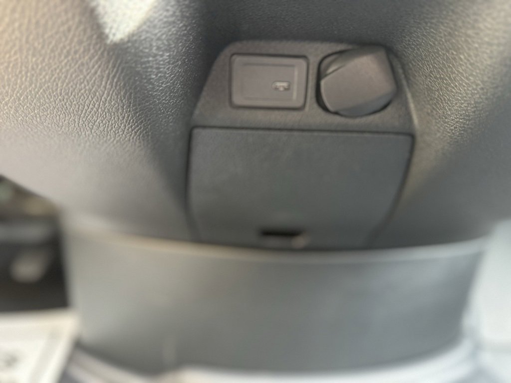 Used 2024 Mercedes-Benz Sprinter 144 Cargo image 31