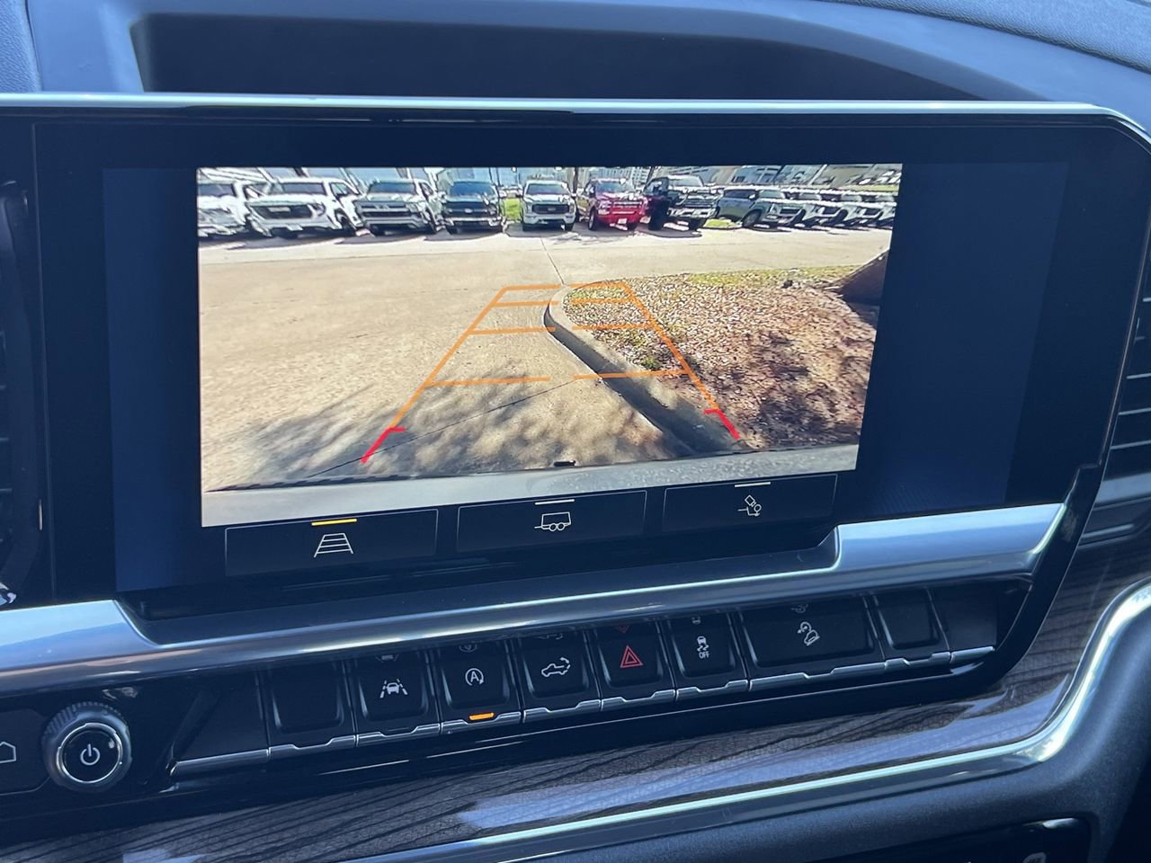 Used 2024 Chevrolet Silverado 1500 LT Trail Boss w/ Convenience Package II image 19