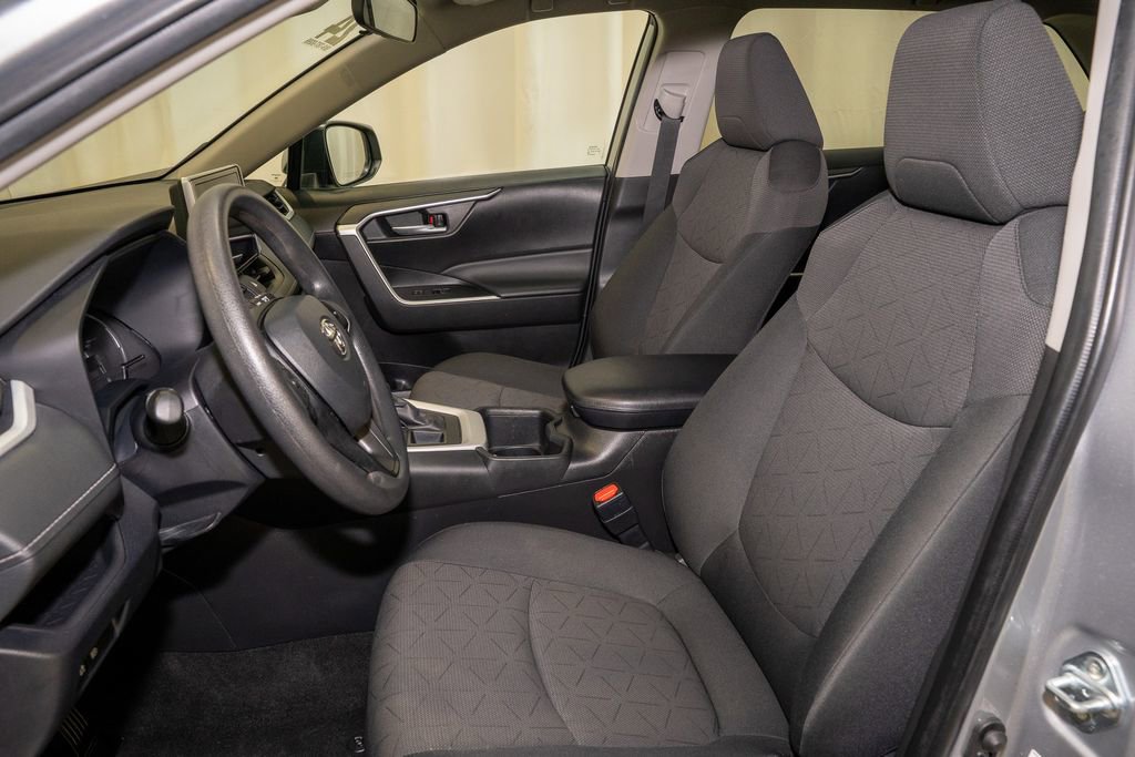 Certified 2024 Toyota RAV4 XLE image 10