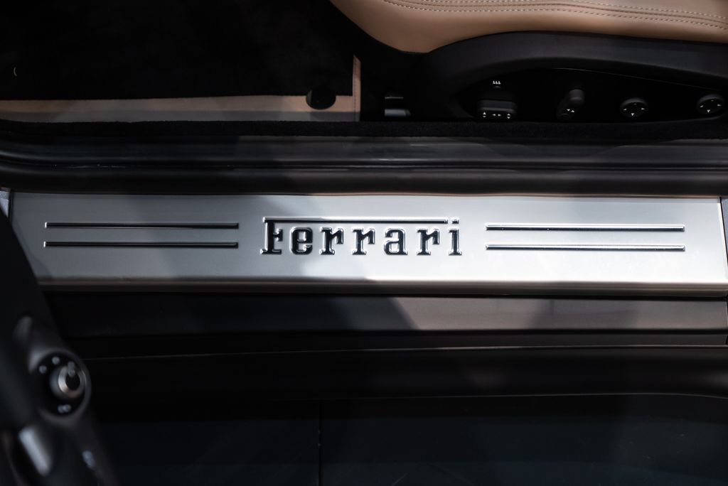 Certified 2021 Ferrari 812 GTS RWD image 27