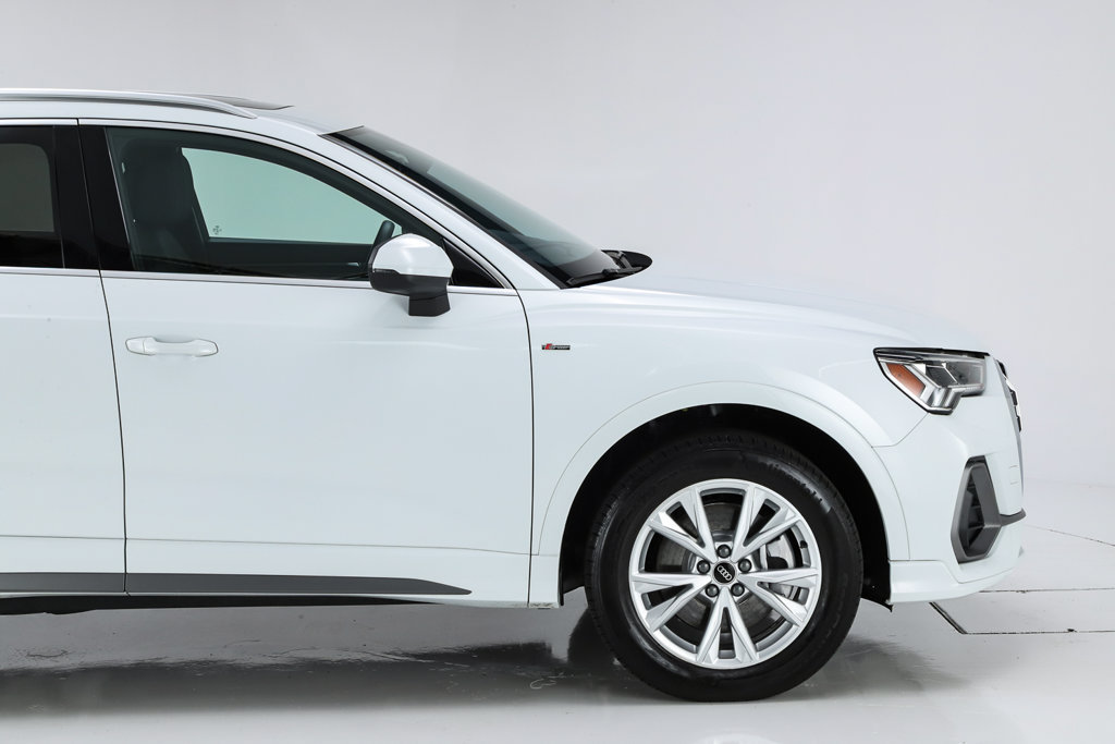 Used 2025 Audi Q3 2.0T Premium Plus w/ Premium Plus Package AWD/4WD image 58