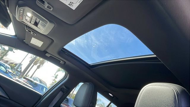 New 2026 Chevrolet Equinox EV LT AWD/4WD image 28