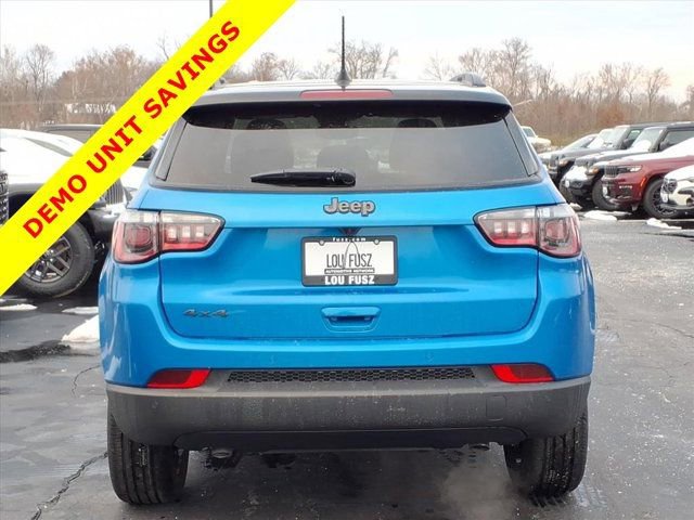 New 2026 Jeep Compass Limited image 19