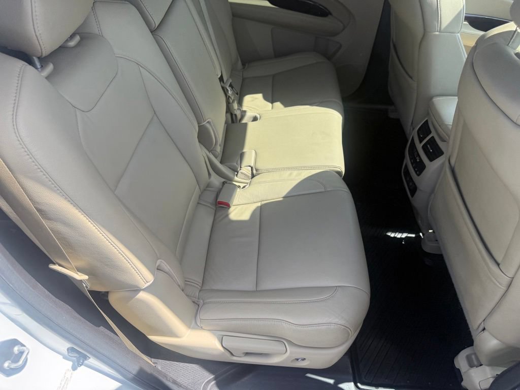 Used 2017 Acura MDX SH-AWD image 59