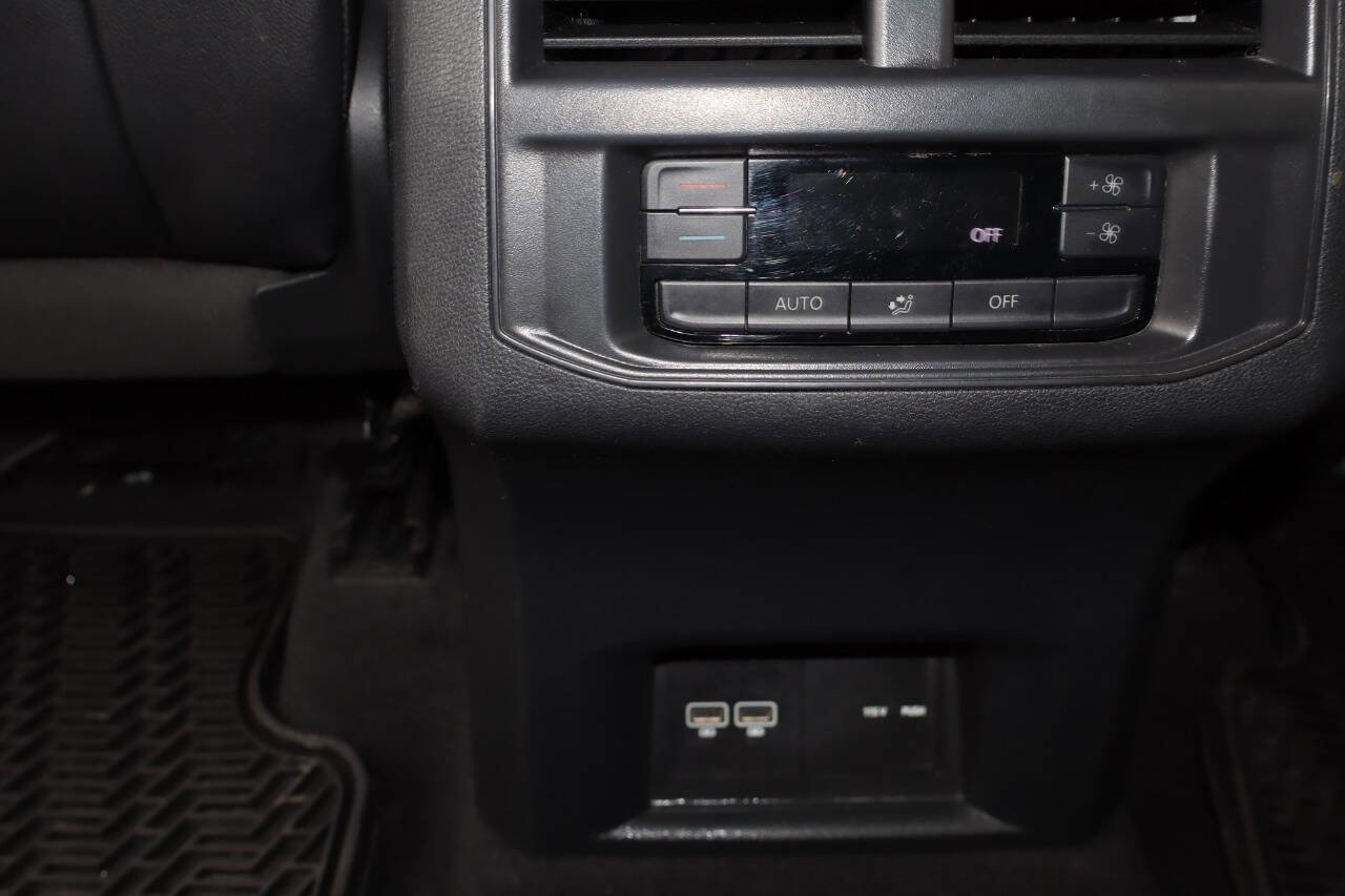 Used 2021 Volkswagen Atlas SE image 16