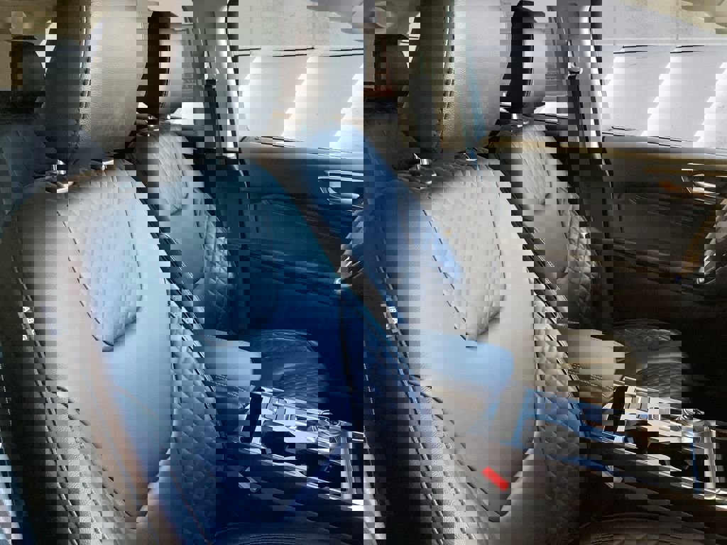 Used 2024 Ford Edge Titanium image 14