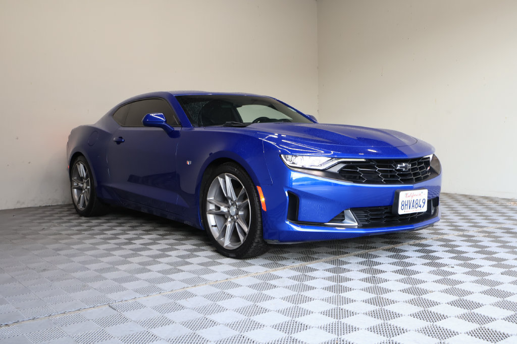 Used 2019 Chevrolet Camaro LT w/ RS Package RWD image 6