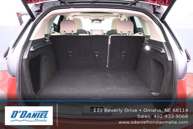 Used 2025 Lincoln Corsair Grand Touring AWD/4WD image 37
