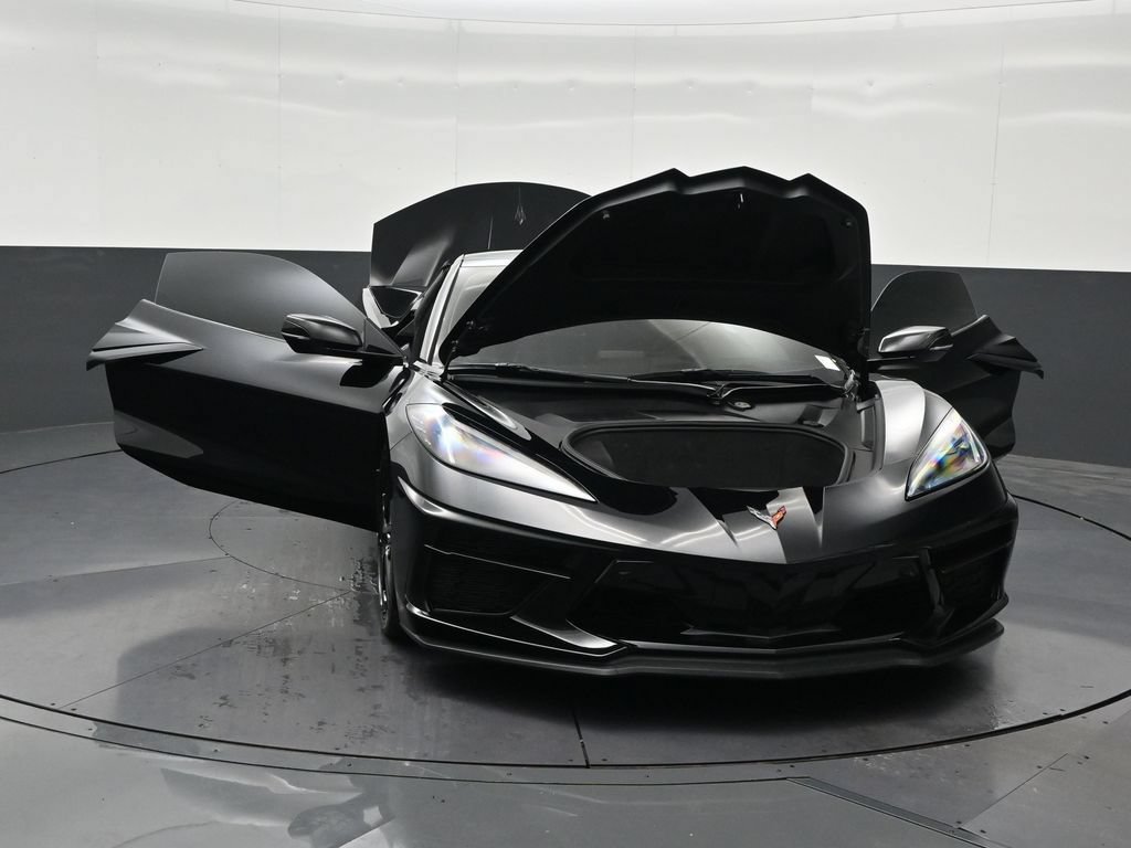 Used 2022 Chevrolet Corvette Stingray Premium Conv w/ Z51 Performance Package RWD image 35