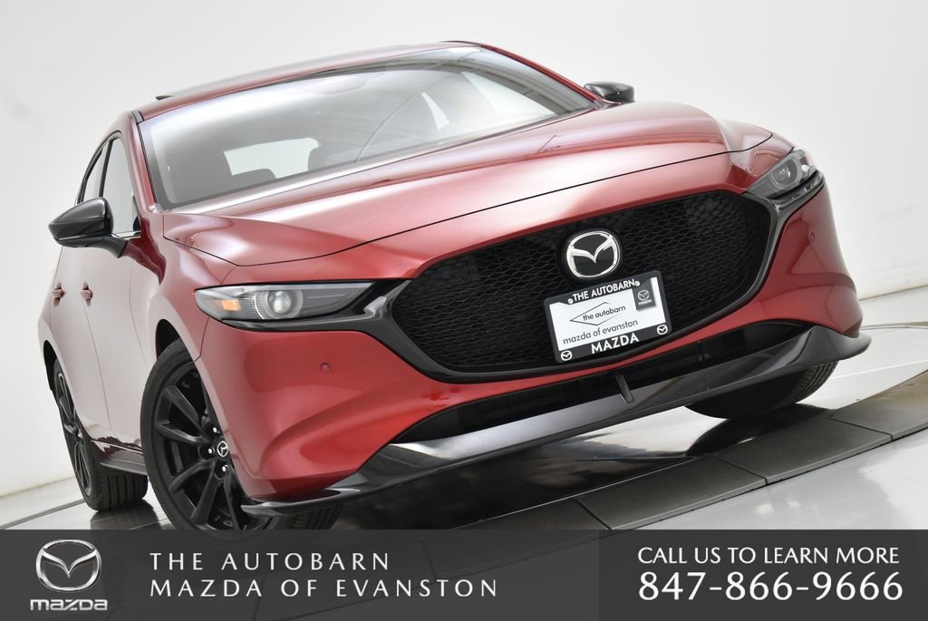 Used 2025 MAZDA MAZDA3 Hatchback w/Premium Plus Pkg image 3