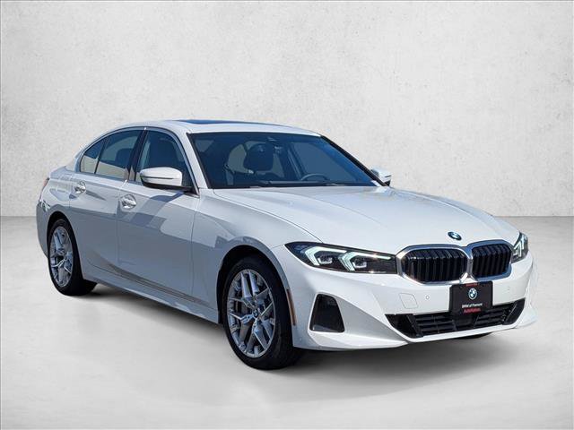 Used 2026 BMW 330i Sedan w/ Premium Package RWD image 3