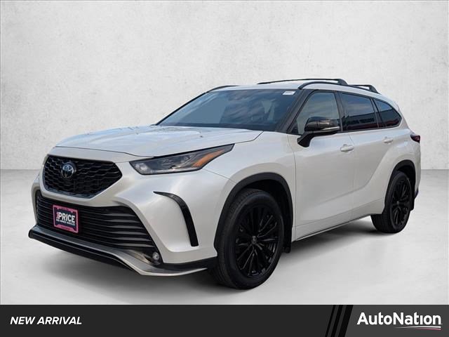 Used 2023 Toyota Highlander XSE