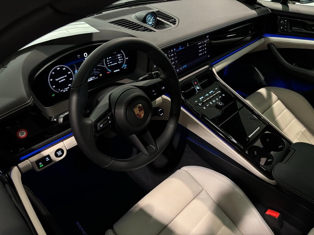 Certified 2026 Porsche Panamera 4 AWD/4WD image 11