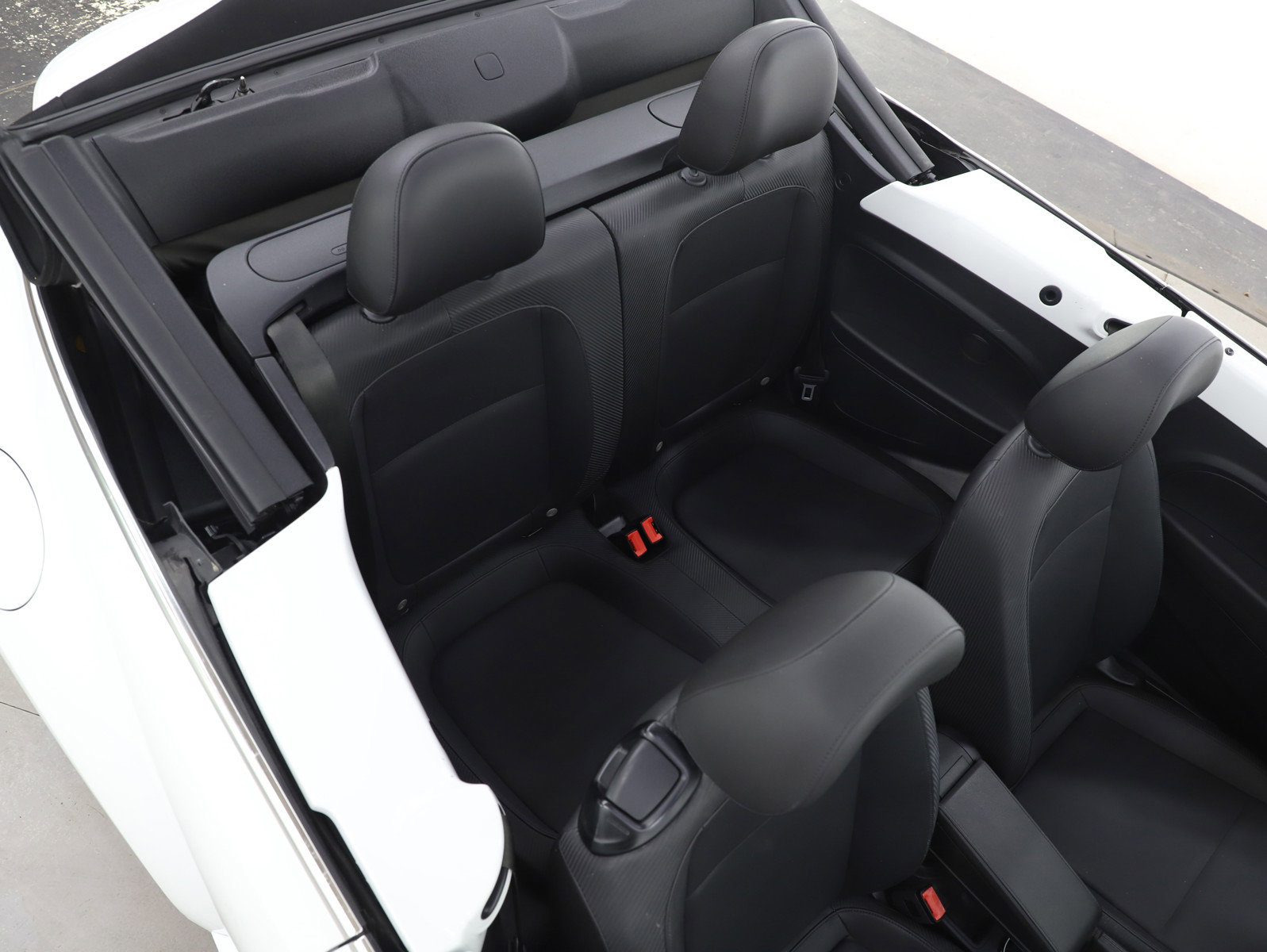Used 2019 Volkswagen Beetle 2.0T S FWD image 14