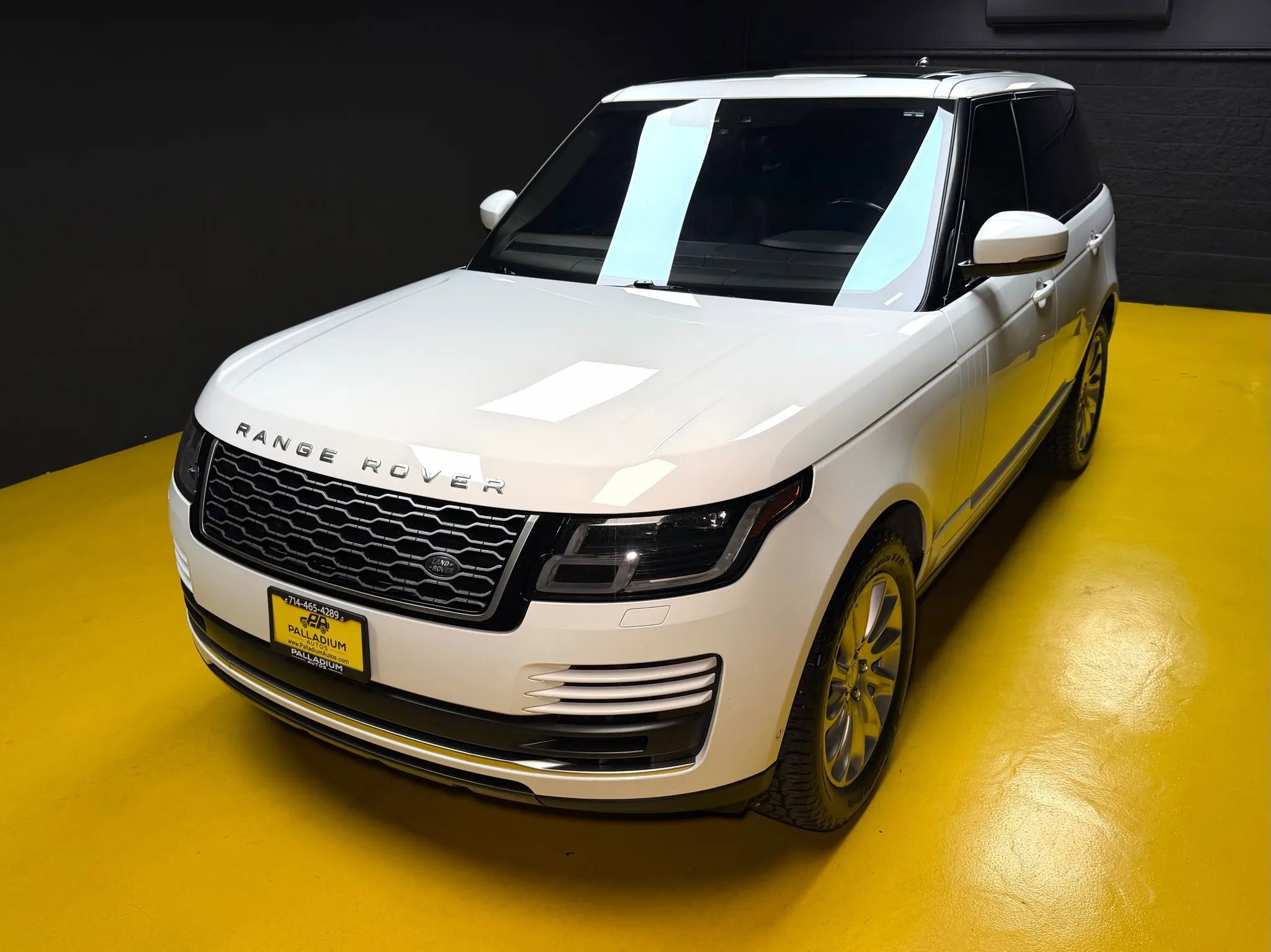 Used 2018 Land Rover Range Rover HSE AWD/4WD image 59