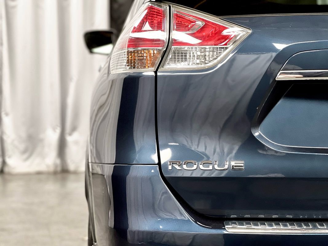 Used 2016 Nissan Rogue SL image 14