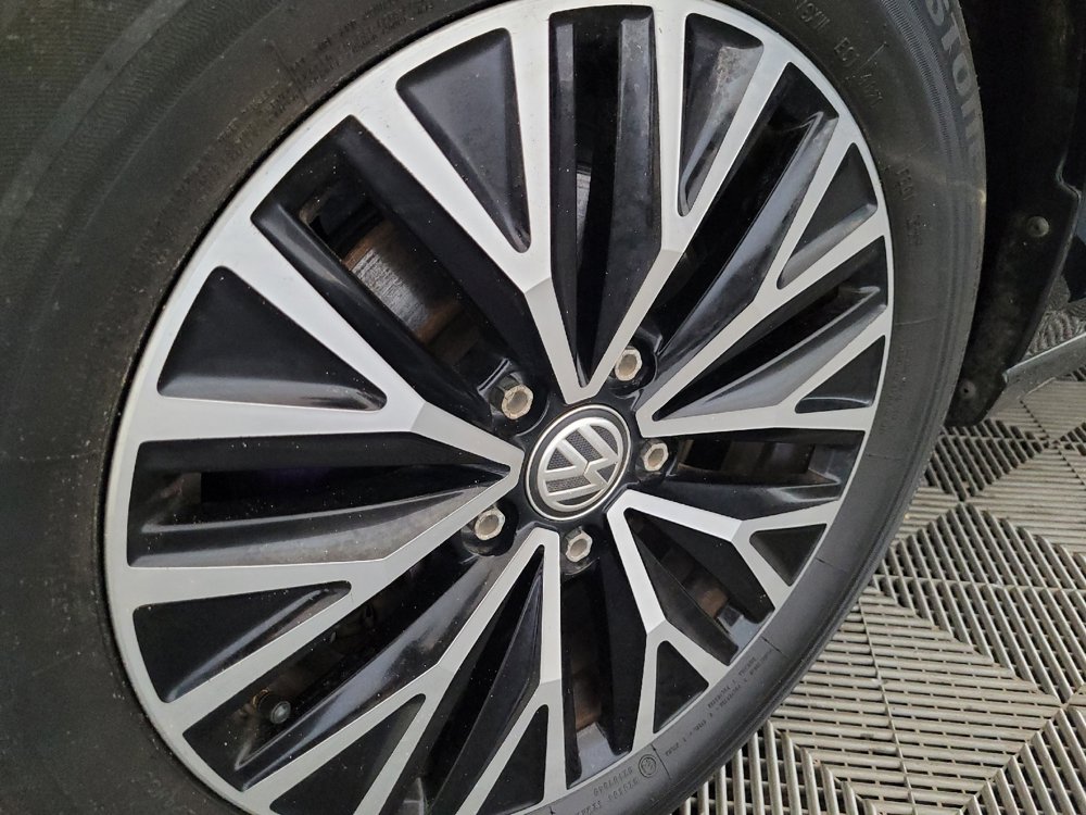 Used 2021 Volkswagen Jetta SE FWD image 31