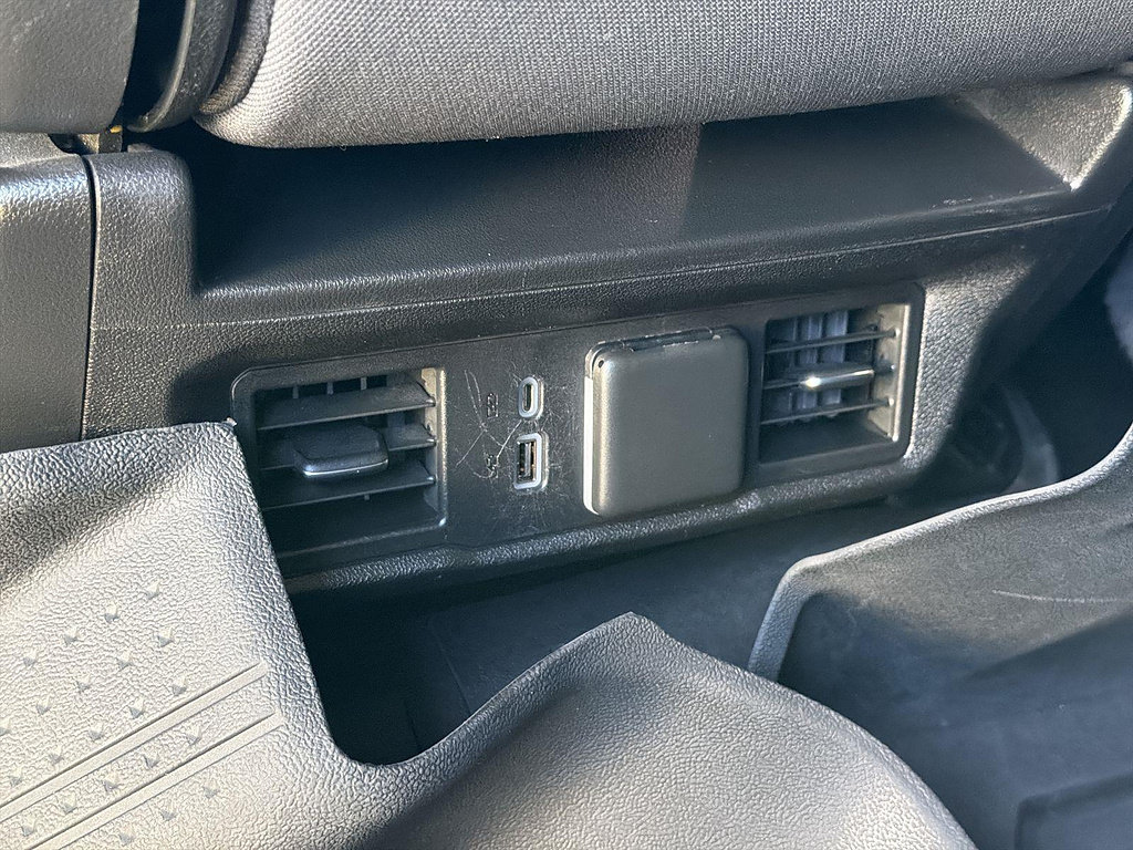 Used 2022 Chevrolet Silverado 1500 RST RWD image 20