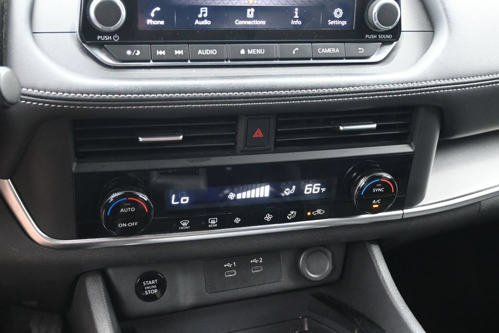 Used 2024 Nissan Rogue SV FWD image 18