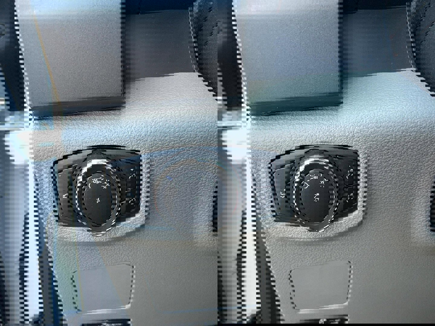 Used 2020 Ford F250 XLT image 14