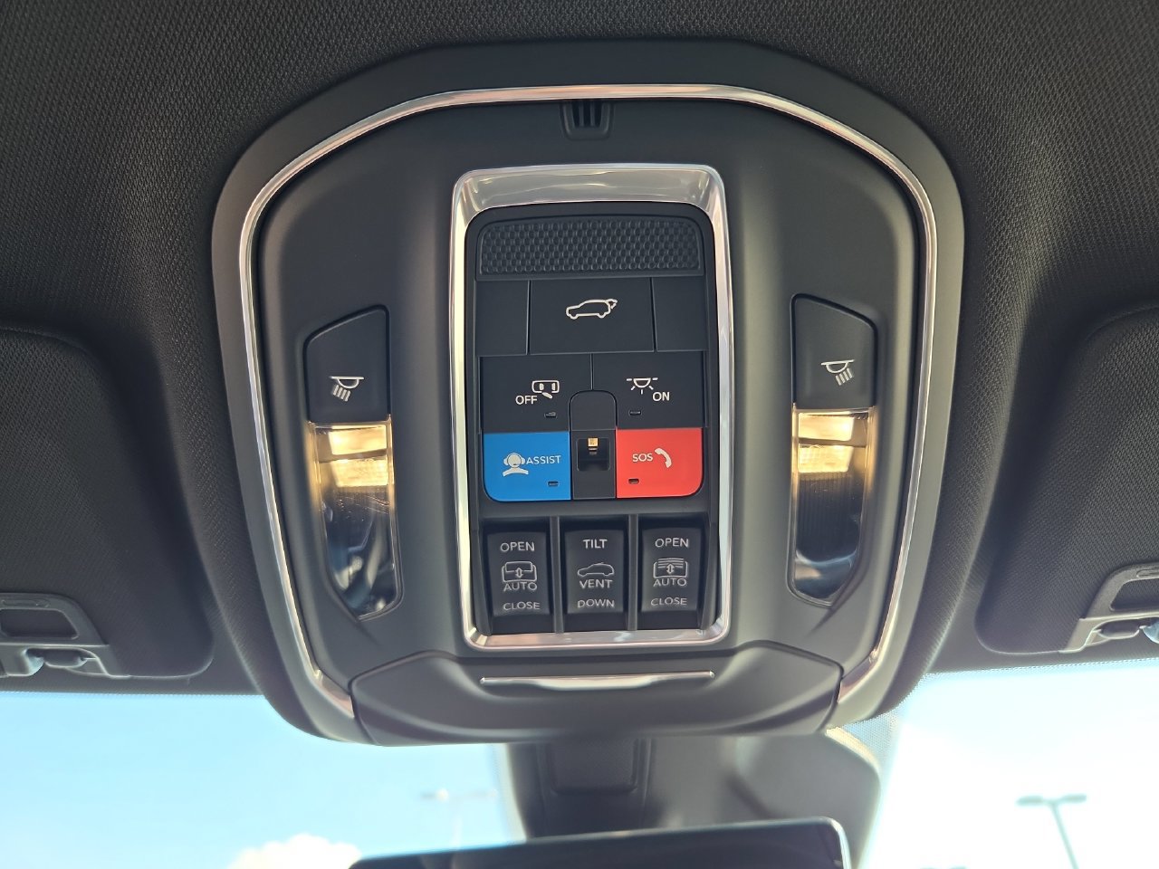 New 2027 Jeep Grand Cherokee Limited AWD/4WD image 8
