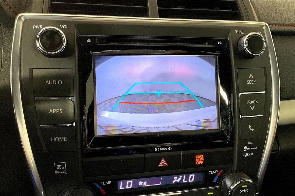 Used 2017 Toyota Camry XSE image 20