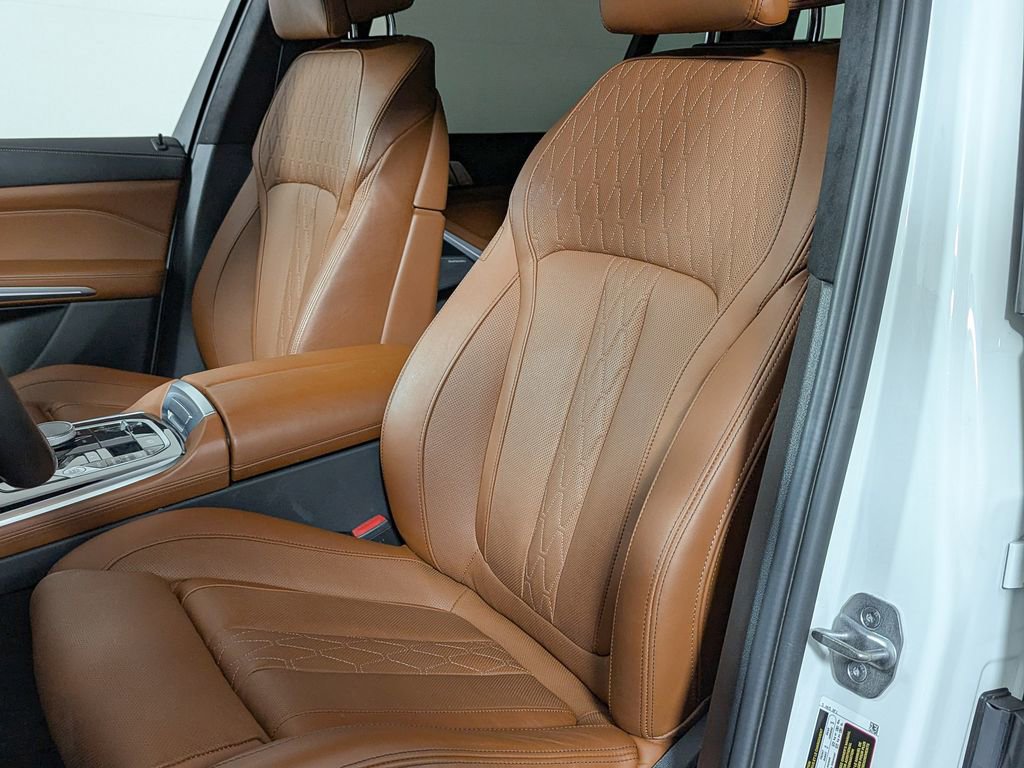 Certified 2023 BMW X7 xDrive40i w/ M Sport Package image 22