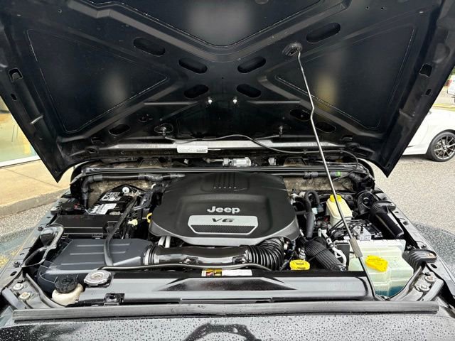 Used 2015 Jeep Wrangler Unlimited Sport image 36