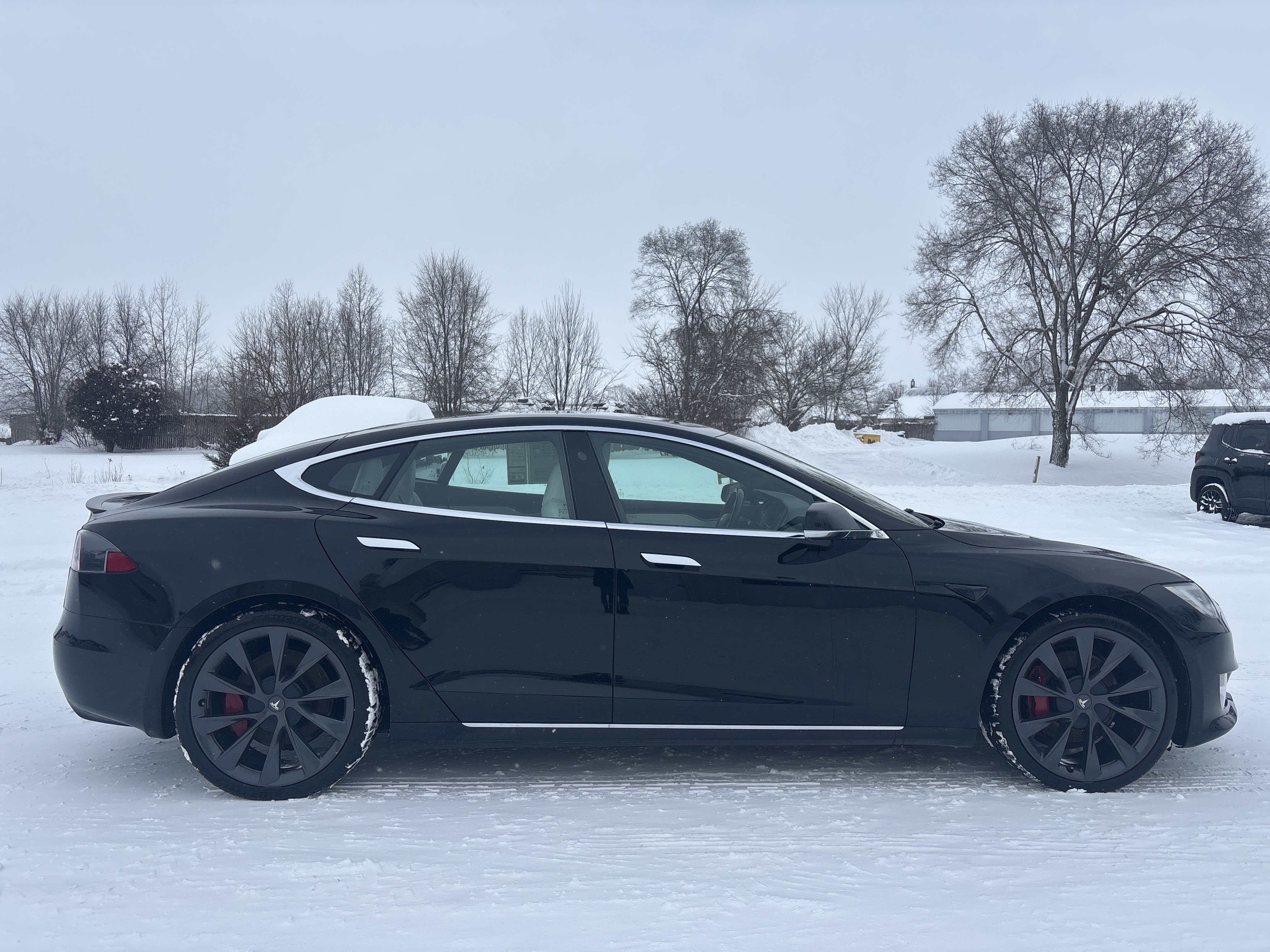 Used 2020 Tesla Model S Performance AWD/4WD image 2