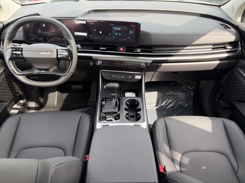 New 2027 Kia Carnival SX Prestige FWD image 11