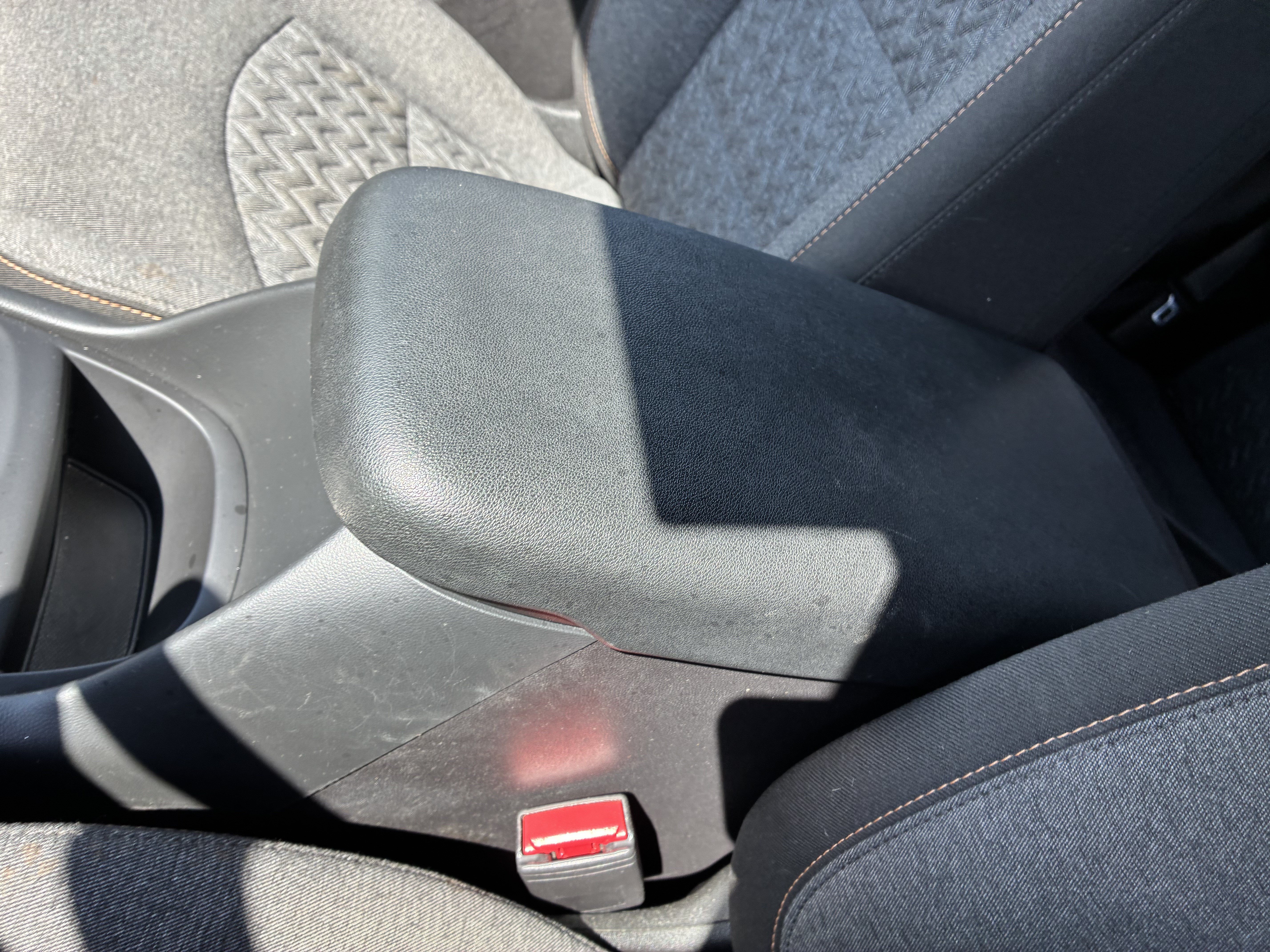 Used 2024 Chevrolet Equinox LT AWD/4WD image 35