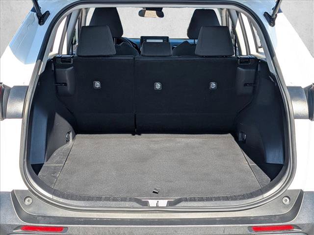 Used 2021 Toyota RAV4 XLE image 6