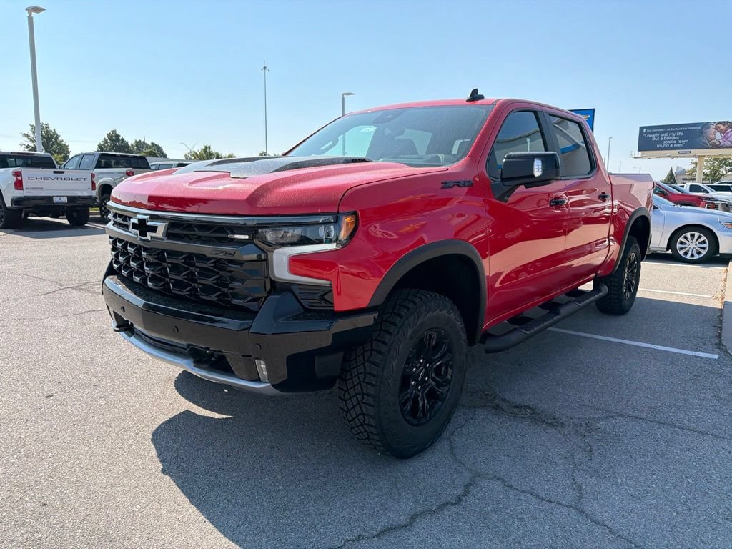 New 2026 Chevrolet Silverado 1500 ZR2 w/ Dark Appearance Package AWD/4WD image 7