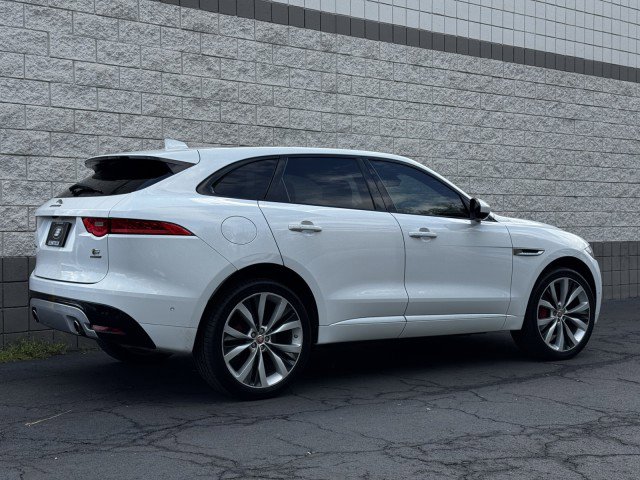 Used 2017 Jaguar F-PACE S image 36