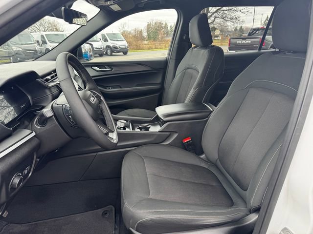 Certified 2025 Jeep Grand Cherokee L Laredo w/ Luxury Tech Group I image 24