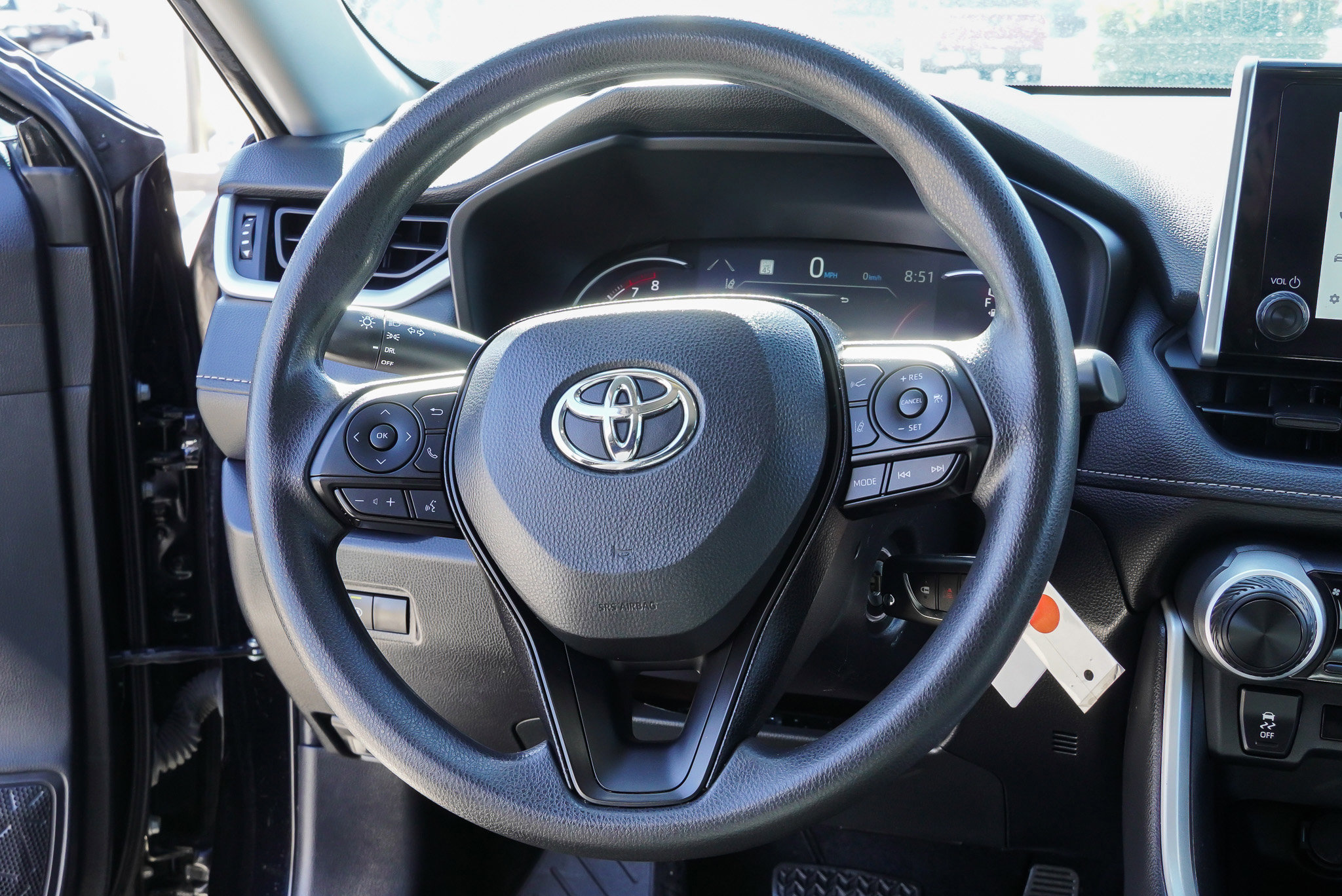 Certified 2024 Toyota RAV4 LE AWD/4WD image 30