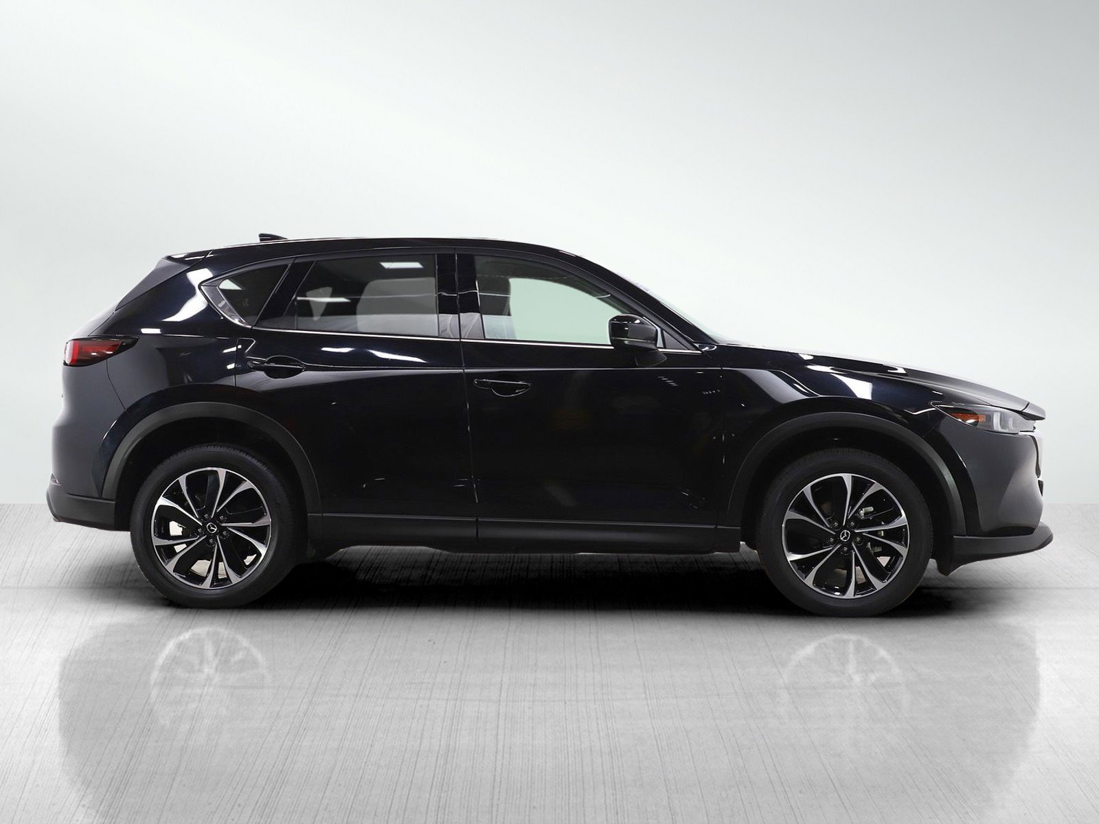 Used 2023 MAZDA CX-5 AWD 2.5 S w/ Premium Package image 6
