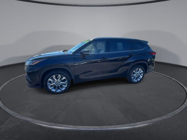 Used 2020 Toyota Highlander Limited image 7