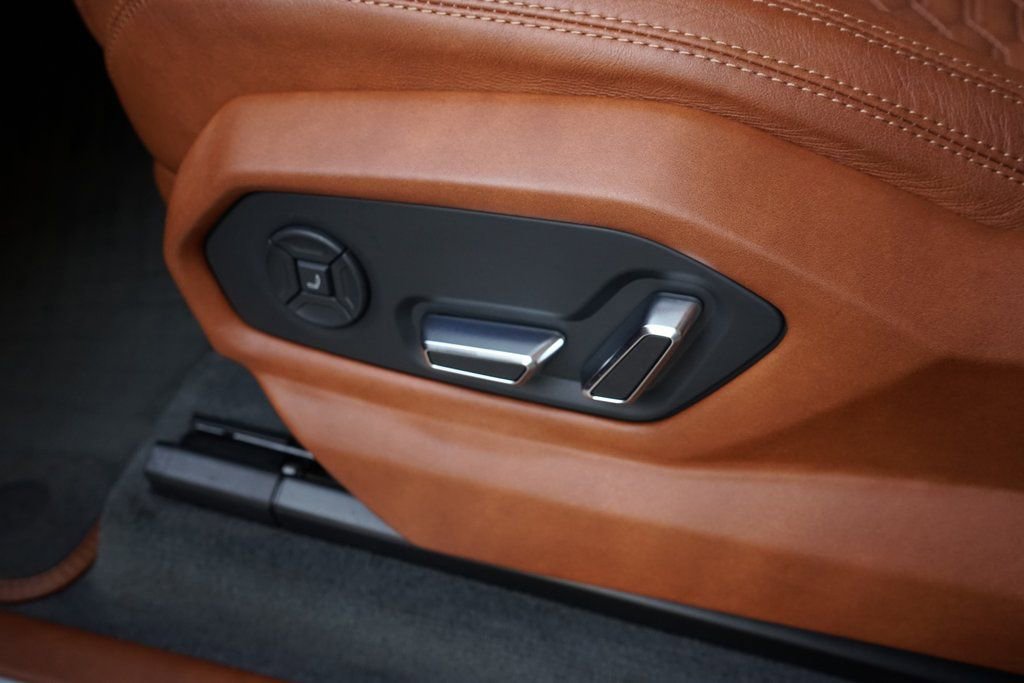 Used 2019 Lamborghini Urus image 33