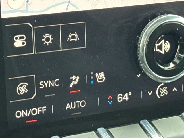 Used 2025 GMC Acadia Denali w/ Super Cruise Package image 23