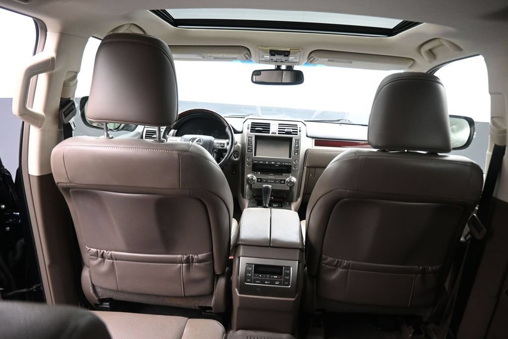 Used 2019 Lexus GX 460 Premium AWD/4WD image 40