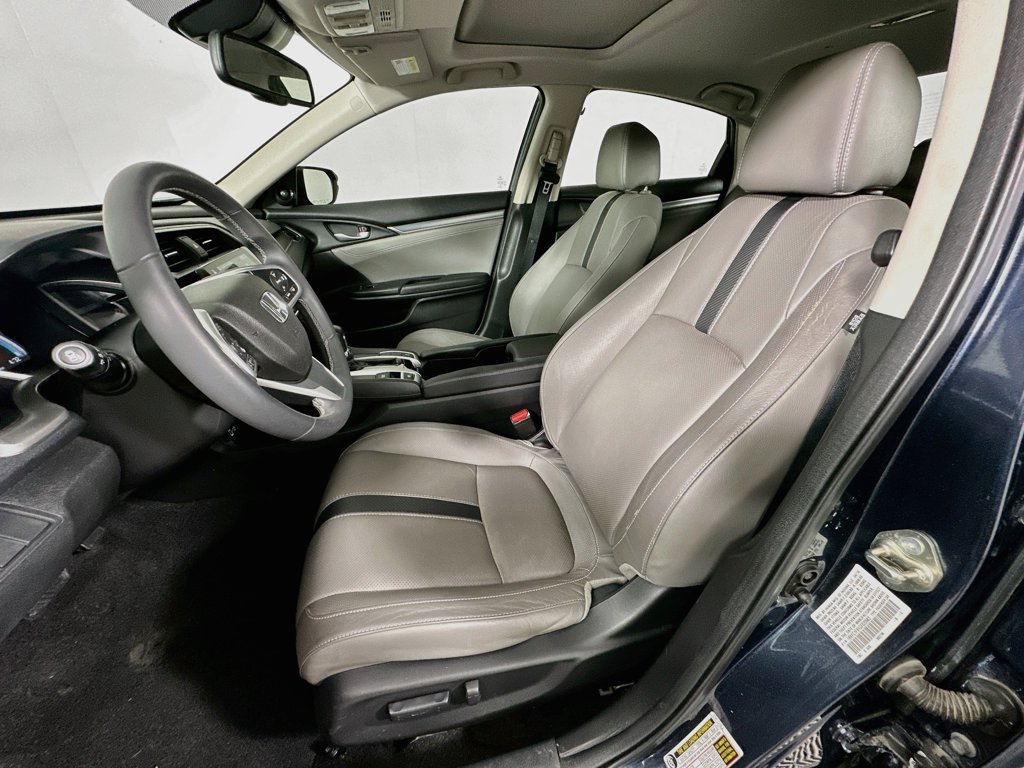 Used 2016 Honda Civic Touring image 21