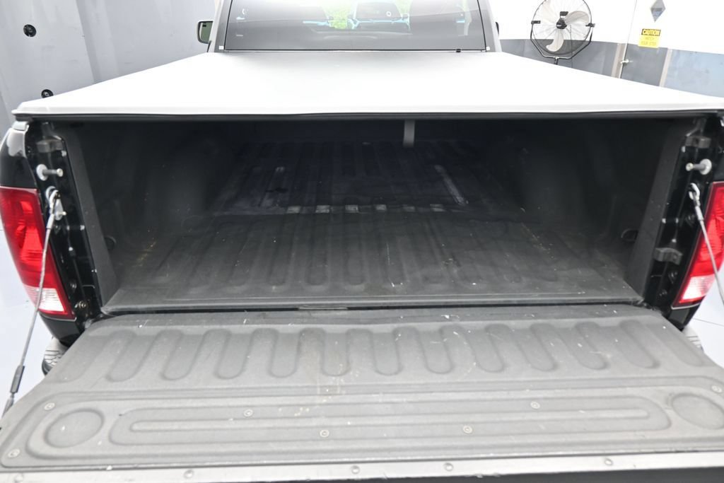 Used 2018 RAM 1500 Express w/ Black Ram 1500 Express Group RWD image 35